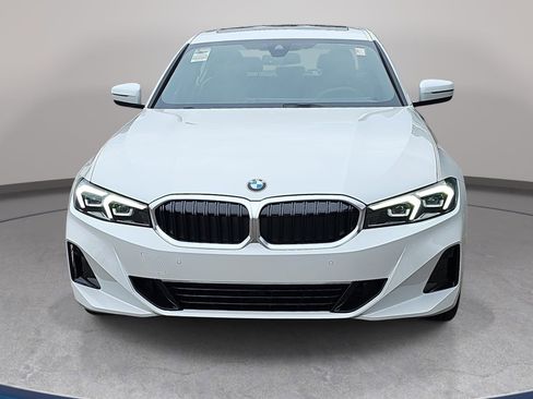 New 2026 BMW 330i Sedan w/ Premium Package image 2