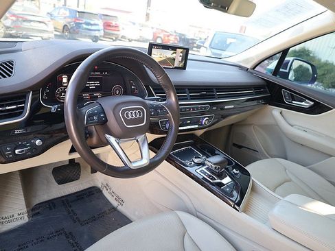 Used 2019 Audi Q7 3.0T Prestige w/ Prestige Package image 13