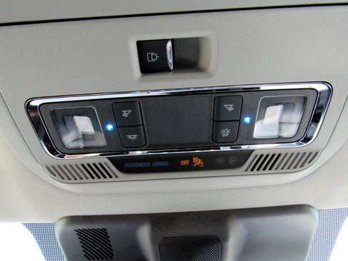 Used 2023 Ford F150 Lariat w/ Equipment Group 502A High image 27