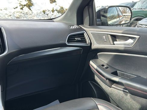 Certified 2024 Ford Edge ST-Line image 17