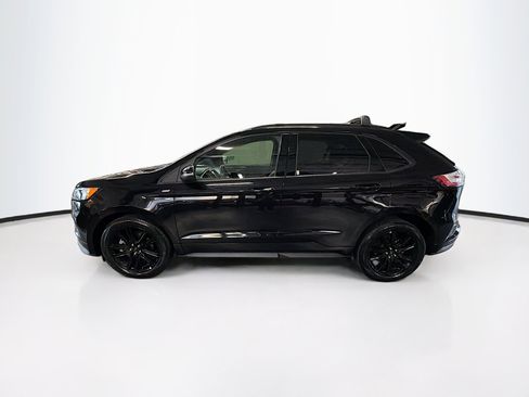 Used 2020 Ford Edge ST-Line w/ Cold Weather Package AWD/4WD image 4