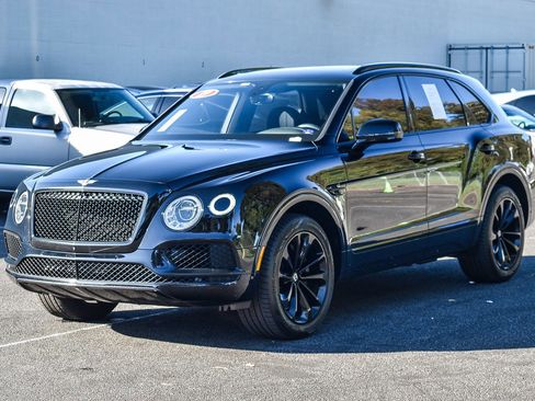 Used 2019 Bentley Bentayga image 3