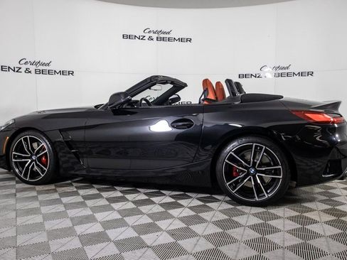 Used 2021 BMW Z4 M40i w/ Shadowloine Package image 9