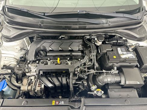 Used 2021 Hyundai Accent SEL FWD image 30