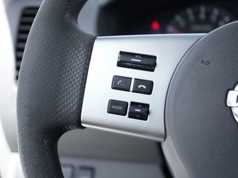 Used 2018 Nissan Frontier S RWD image 23