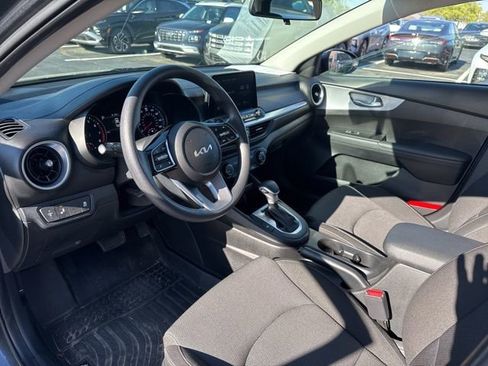 Used 2023 Kia Forte LXS w/ LXS Technology Package FWD image 11