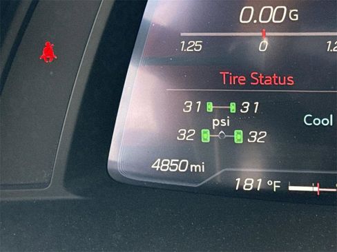 Used 2021 Chevrolet Corvette Stingray Convertible w/ Battery Protection Package image 11