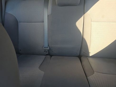 Used 2015 Toyota Tacoma PreRunner image 28