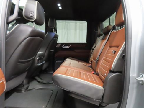 Used 2024 GMC Sierra 3500 Denali Ultimate image 14