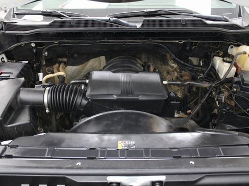 Used 2020 Chevrolet Silverado 2500 LT image 10