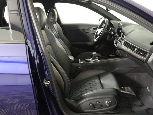 Used 2023 Audi S4 Premium Plus w/ Premium Plus Package AWD/4WD image 33