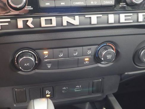 New 2025 Nissan Frontier SV image 15