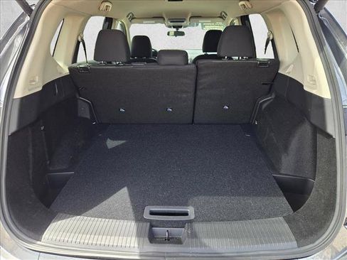 Used 2026 Nissan Rogue SV FWD image 5
