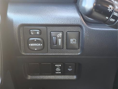 Used 2023 Toyota 4Runner TRD Off-Road Premium image 25