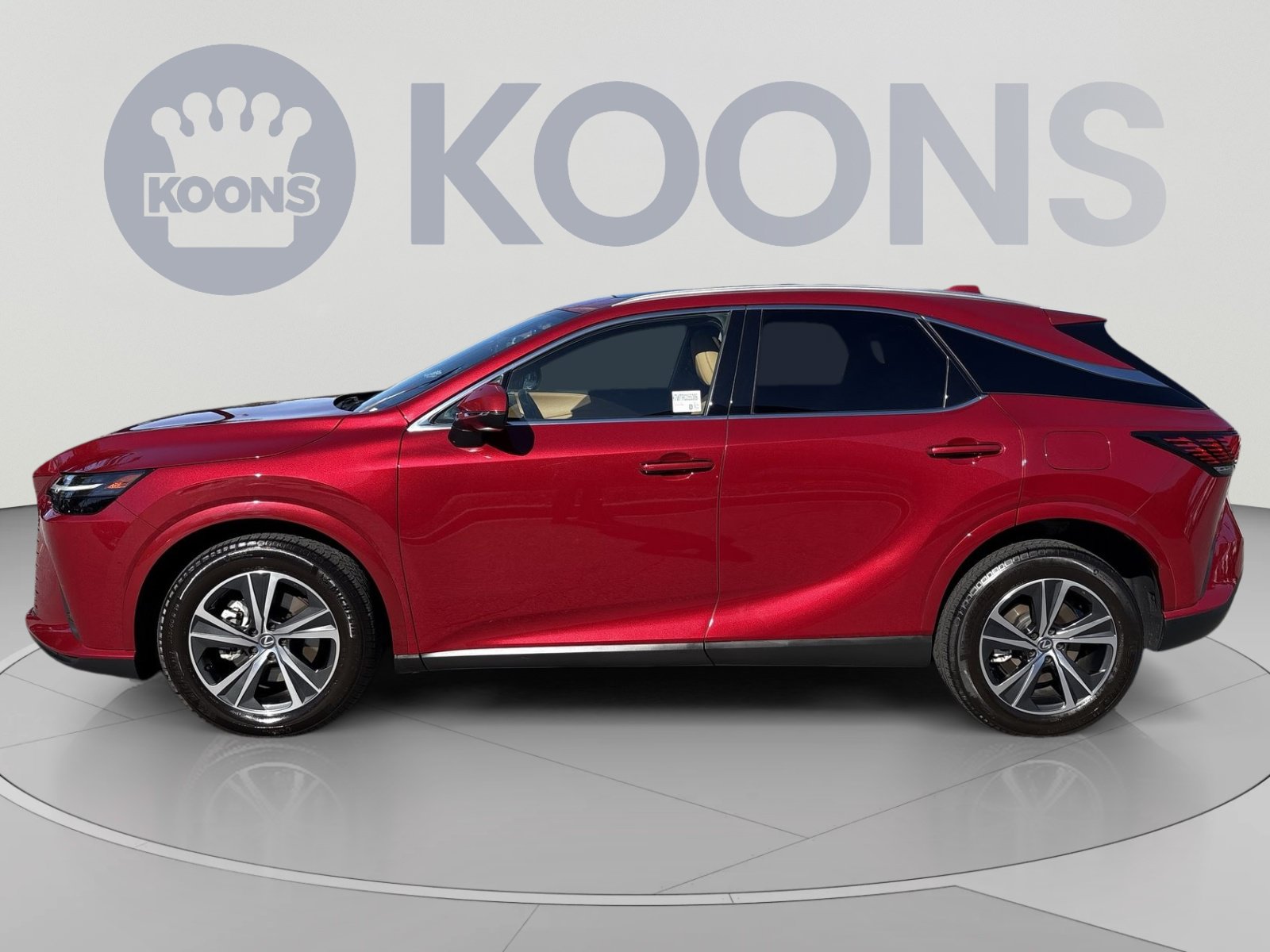 Used 2024 Lexus RX 350 Premium w/ Kick Sensor & Tow Package AWD/4WD image 2