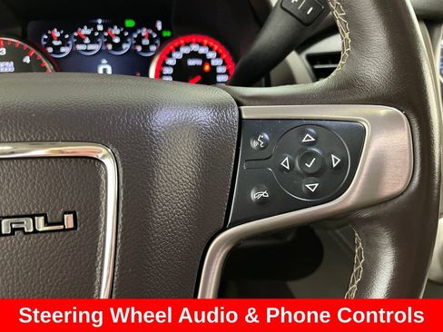 Used 2016 GMC Yukon Denali w/ Open Road Package AWD/4WD image 37