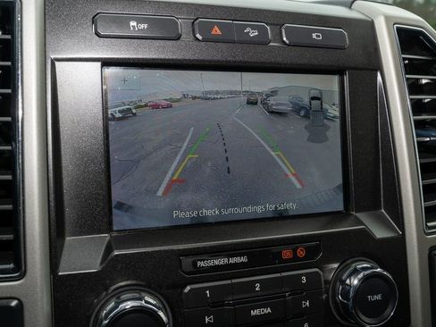 Used 2021 Ford F350 Lariat image 18