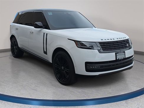 Used 2024 Land Rover Range Rover Long Wheelbase Autobiography image 3