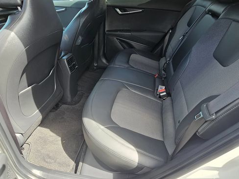 Used 2023 Kia Niro Wind w/ Wind Preserve Package FWD image 24