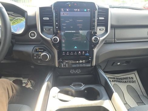 Used 2025 RAM 1500 Big Horn AWD/4WD image 26