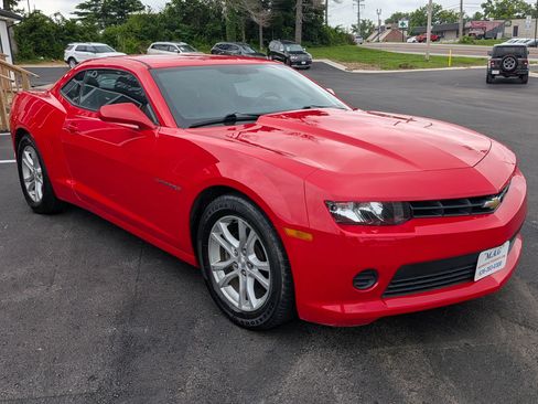 Used 2015 Chevrolet Camaro LS RWD image 8