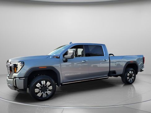 New 2026 GMC Sierra 3500 Denali w/ Denali Reserve Package image 2