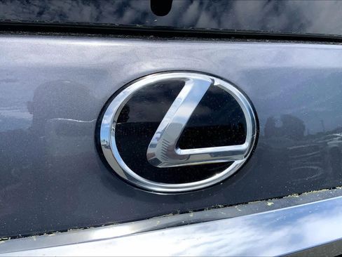 Certified 2023 Lexus GX 460 Premium w/ Premium Package AWD/4WD image 31