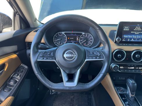Used 2024 Nissan Sentra SV w/ SV Premium Package FWD image 12