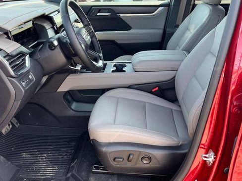 New 2025 GMC Acadia Elevation w/ Elevation Premium Package FWD image 29