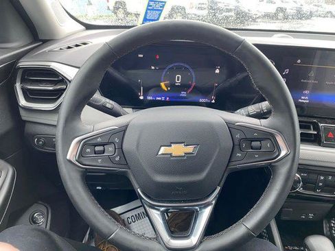 Used 2026 Chevrolet TrailBlazer LT w/ Convenience Package AWD/4WD image 12
