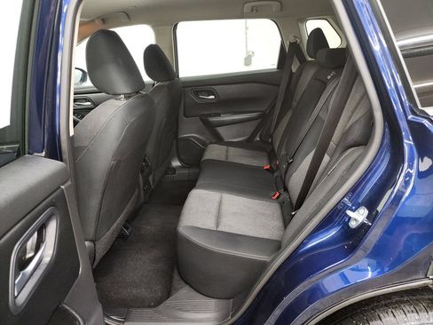 Used 2024 Nissan Rogue SV AWD/4WD image 25
