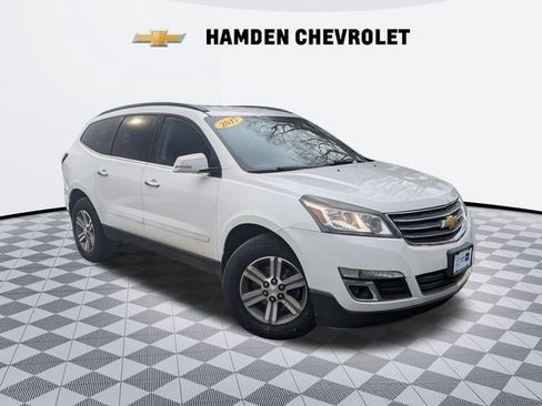 Used 2017 Chevrolet Traverse LT image 1