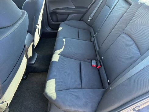 Used 2014 Honda Accord LX image 17