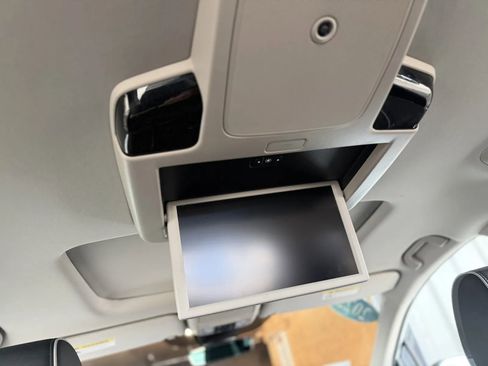 Used 2025 Honda Odyssey Elite image 45