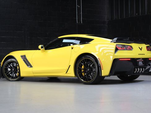 Used 2016 Chevrolet Corvette Z06 w/ 3LZ Preferred Equipment Group image 72