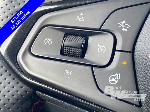 Used 2024 Chevrolet Trax RS w/ Driver Confidence Package FWD image 24