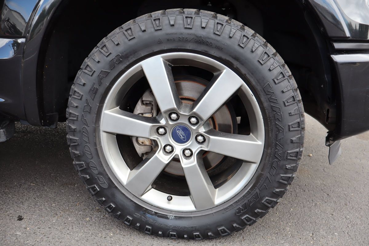 Used 2015 Ford F150 Lariat AWD/4WD image 43