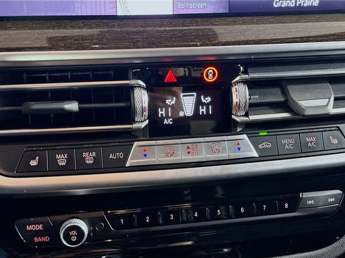 Used 2023 BMW X3 sDrive30i w/ Premium Package image 24