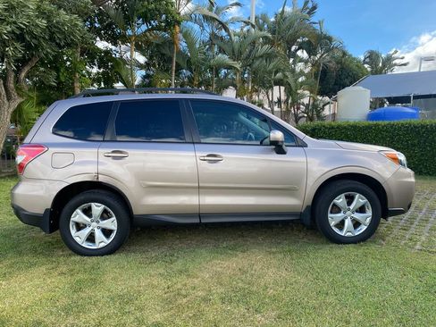 Used 2015 Subaru Forester 2.5i Premium w/ All-Weather Package AWD/4WD image 8