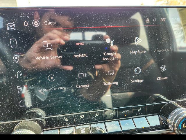 New 2026 GMC Canyon AT4 AWD/4WD image 13