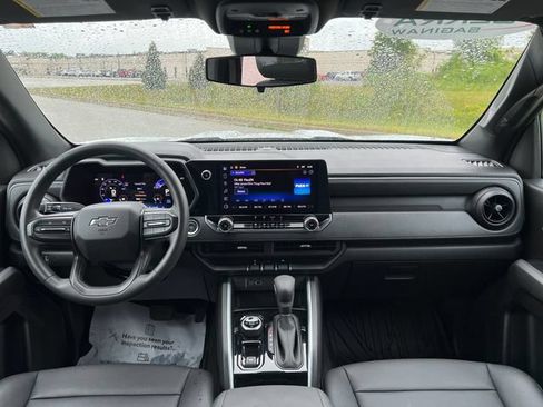 Used 2024 Chevrolet Colorado Trail Boss w/ Advanced Trailering Package AWD/4WD image 36