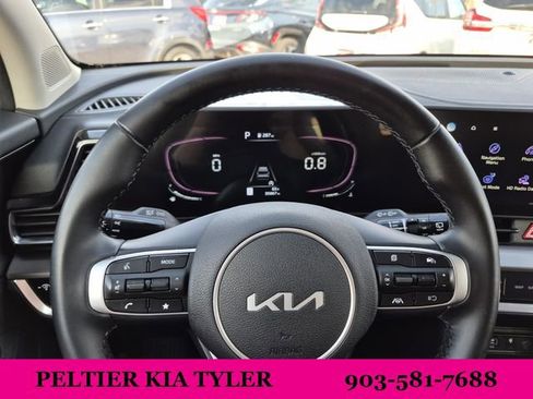 Used 2023 Kia Sportage EX image 28