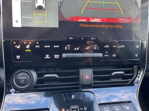 Used 2024 Toyota bZ4X Limited image 12