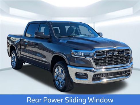 New 2026 RAM 1500 Big Horn AWD/4WD image 9