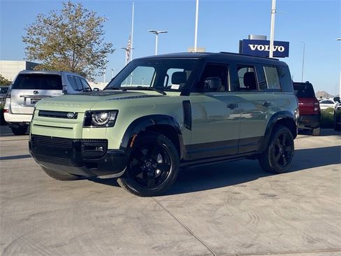 Used 2023 Land Rover Defender 110 75th Limited Edition image 2