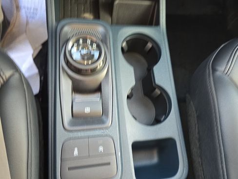 New 2025 Ford Maverick Lariat w/ Black Appearance Package AWD/4WD image 34