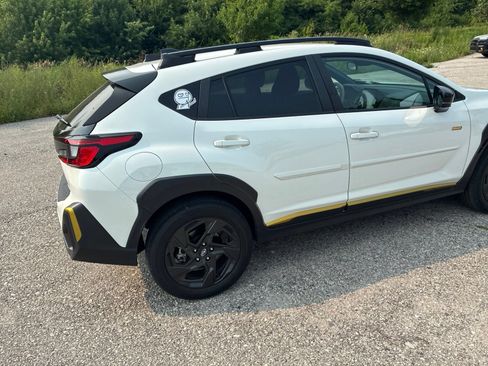 Certified 2024 Subaru Crosstrek 2.5i Sport AWD/4WD image 11