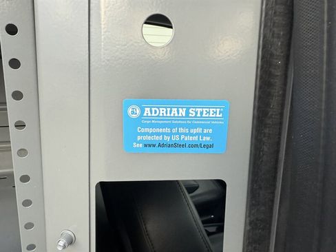 Used 2022 Ford Transit Connect XL image 9