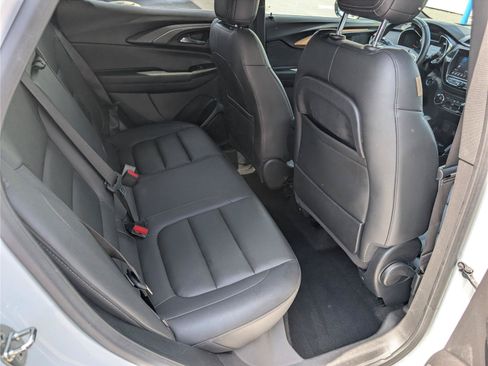 Used 2023 Chevrolet TrailBlazer ACTIV w/ Convenience Package FWD image 11