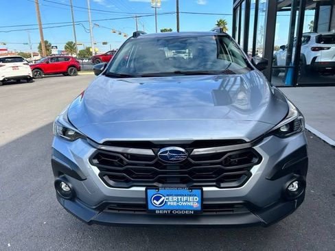 Used 2024 Subaru Crosstrek 2.5i Limited w/ Crosstrek Mirror Package AWD/4WD image 2